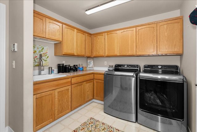 103 E Roscoe Ct, Spokane, WA 99224