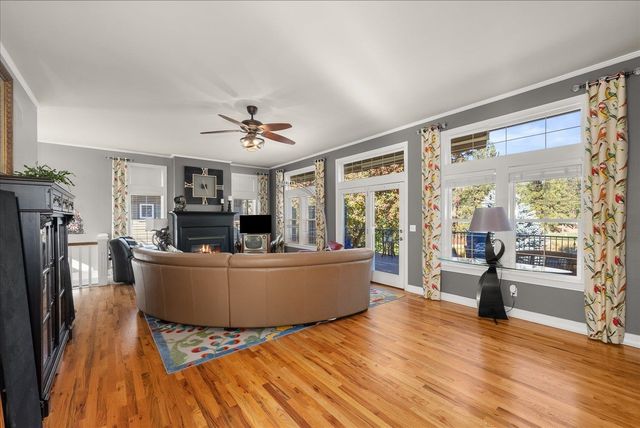 103 E Roscoe Ct, Spokane, WA 99224