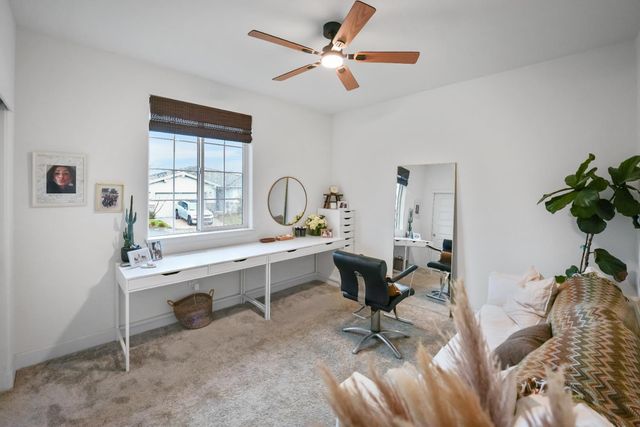 4658 Scenic Vista Dr, Folsom, CA 95630