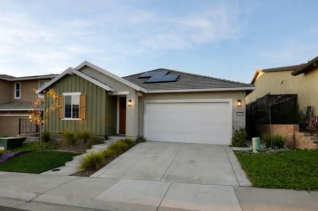 4658 Scenic Vista Dr, Folsom, CA 95630