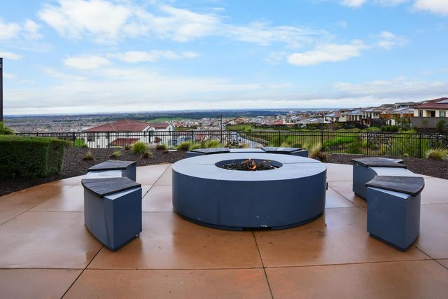 4658 Scenic Vista Dr, Folsom, CA 95630