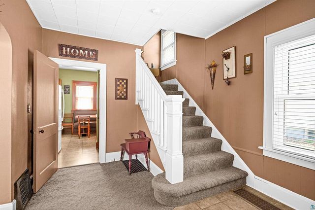 244 W Faribault Street, Duluth, MN 55803