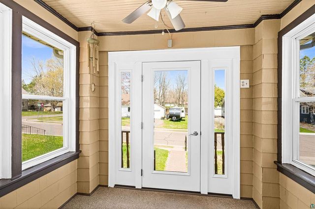244 W Faribault Street, Duluth, MN 55803