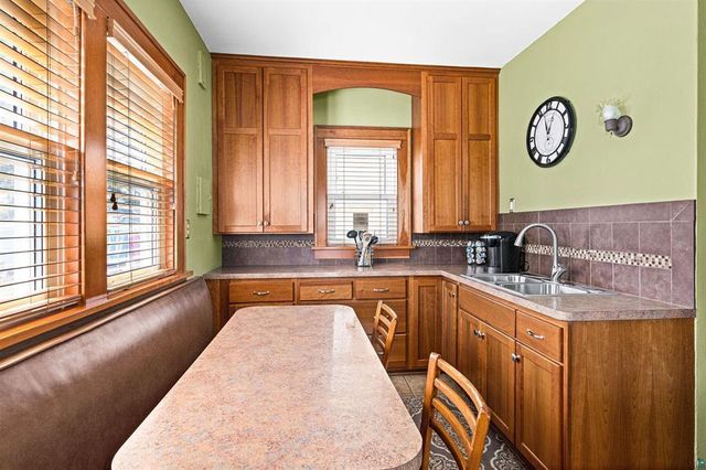 244 W Faribault Street, Duluth, MN 55803