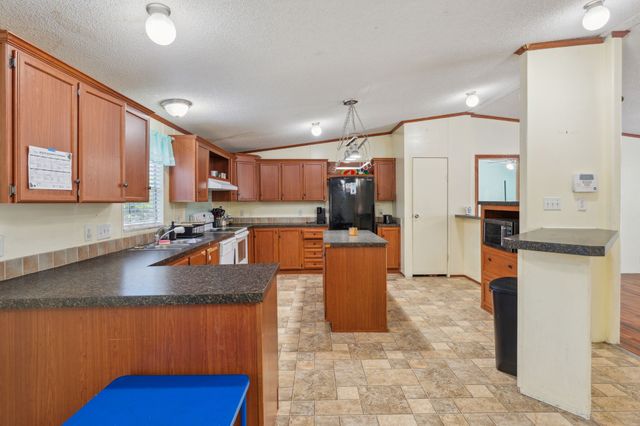 4810 Orange Blossom Street, Granbury, TX 76048