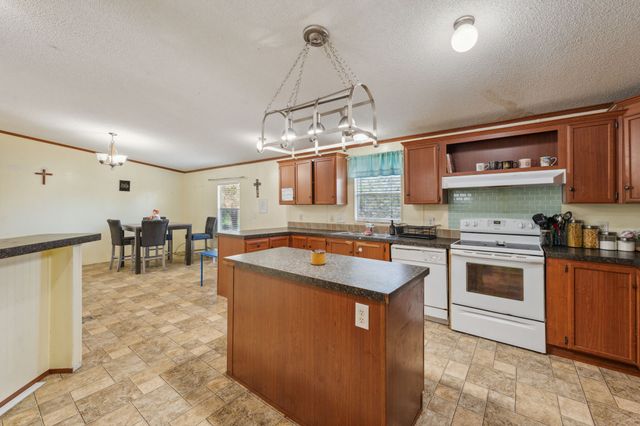 4810 Orange Blossom Street, Granbury, TX 76048