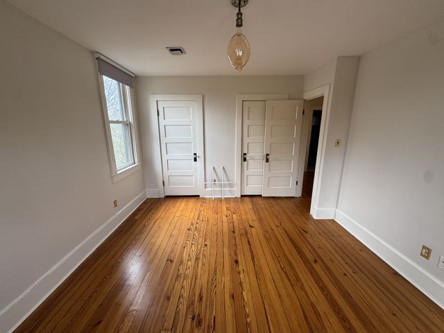 1300 Riverside Rd, Old Hickory, TN 37138