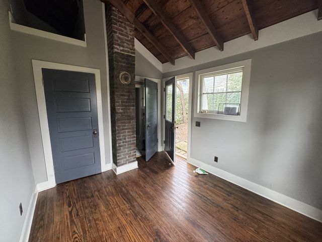 1300 Riverside Rd, Old Hickory, TN 37138