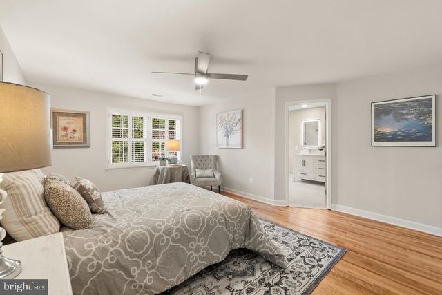 6312 CHAUCER VIEW CIR, Alexandria, VA 22304