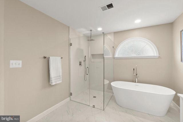 6312 CHAUCER VIEW CIR, Alexandria, VA 22304