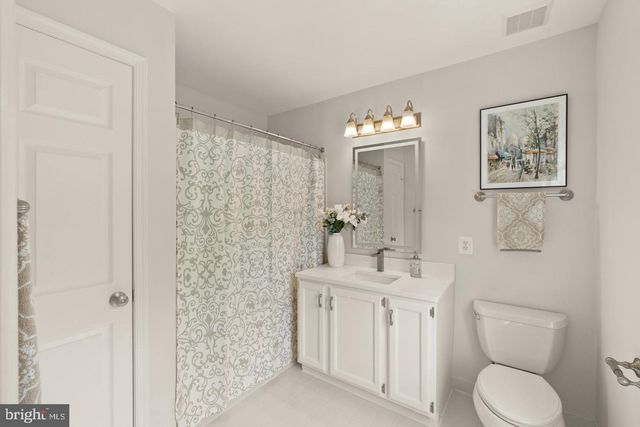 6312 CHAUCER VIEW CIR, Alexandria, VA 22304