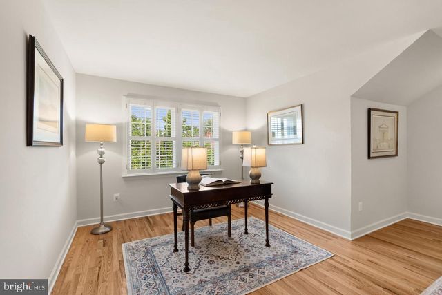 6312 CHAUCER VIEW CIR, Alexandria, VA 22304