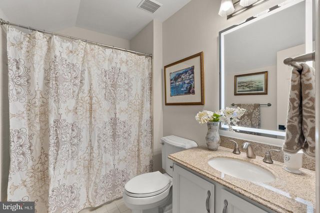 6312 CHAUCER VIEW CIR, Alexandria, VA 22304