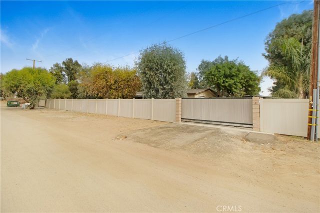 30620 Old Windmill Road, Menifee, CA 92584
