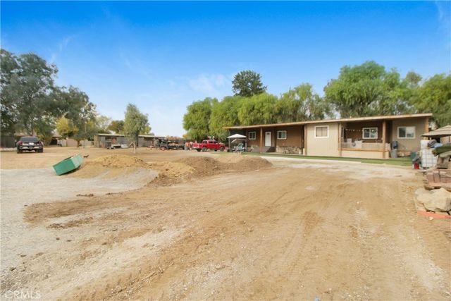 30620 Old Windmill Road, Menifee, CA 92584