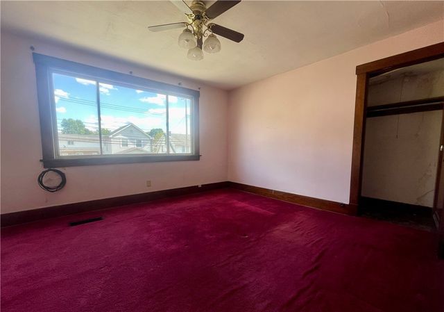 3009 State St, White Oak, PA 15131