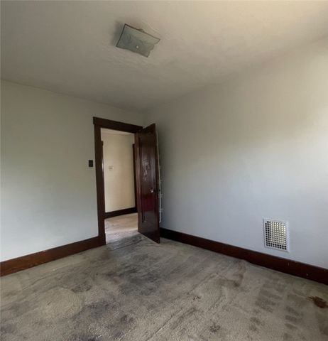 3009 State St, White Oak, PA 15131