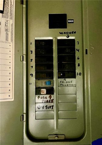 3009 State St, White Oak, PA 15131