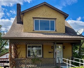 3009 State St, White Oak, PA 15131