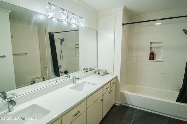 135 Armonde Court, Madison, MS 39110