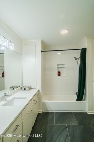135 Armonde Court, Madison, MS 39110