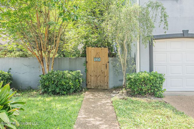 135 Armonde Court, Madison, MS 39110