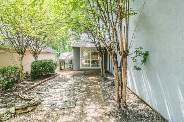 135 Armonde Court, Madison, MS 39110