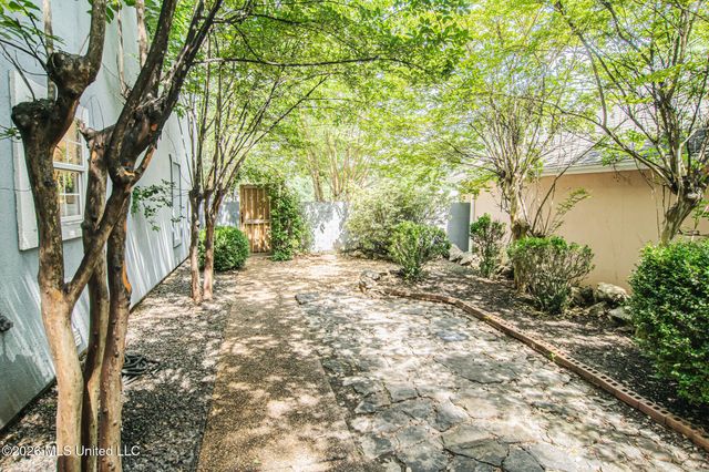 135 Armonde Court, Madison, MS 39110