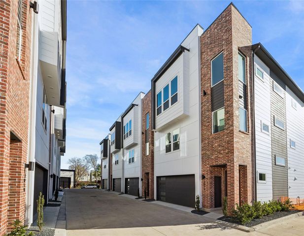 3032 Lamar Street, Houston, TX 77003