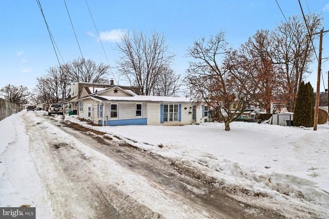 522 S 10TH ST, Columbia, PA 17512