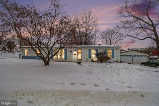 522 S 10TH ST, Columbia, PA 17512