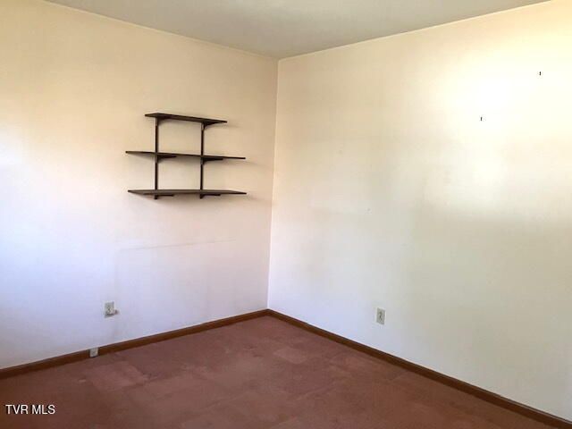 1917 Club Drive, Johnson City, TN 37601