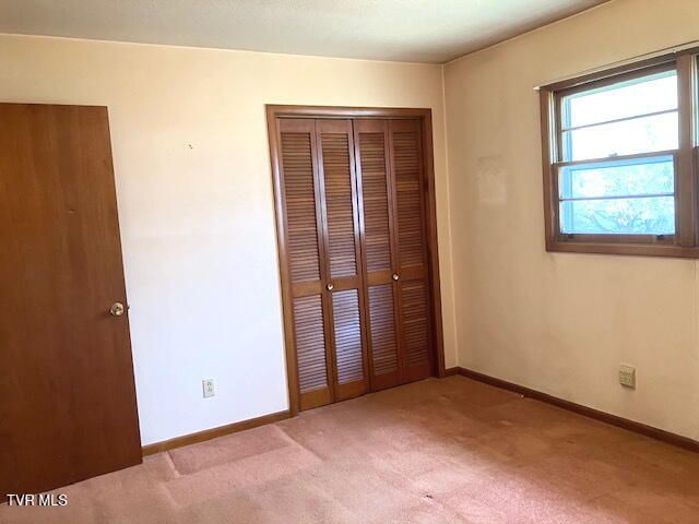 1917 Club Drive, Johnson City, TN 37601