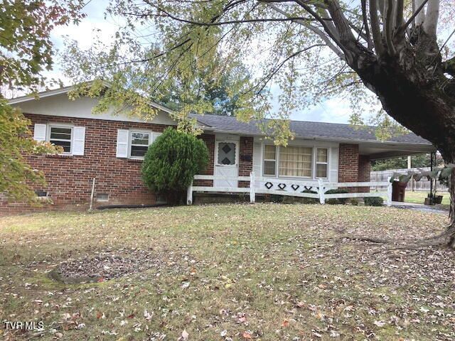 1917 Club Drive, Johnson City, TN 37601
