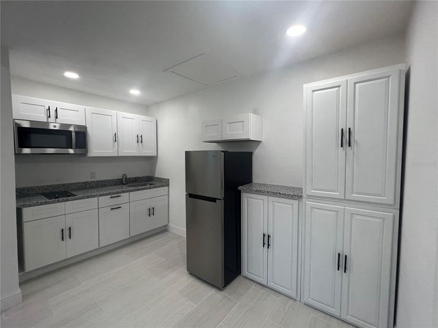 4304 DELEUIL AVENUE, Tampa, FL 33610