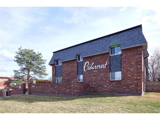 7050 W Cedar Ave 212, Lakewood, CO 80226