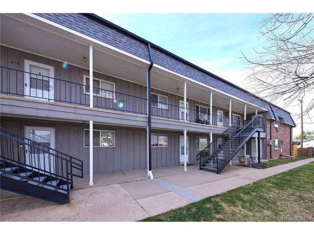 7050 W Cedar Ave 212, Lakewood, CO 80226