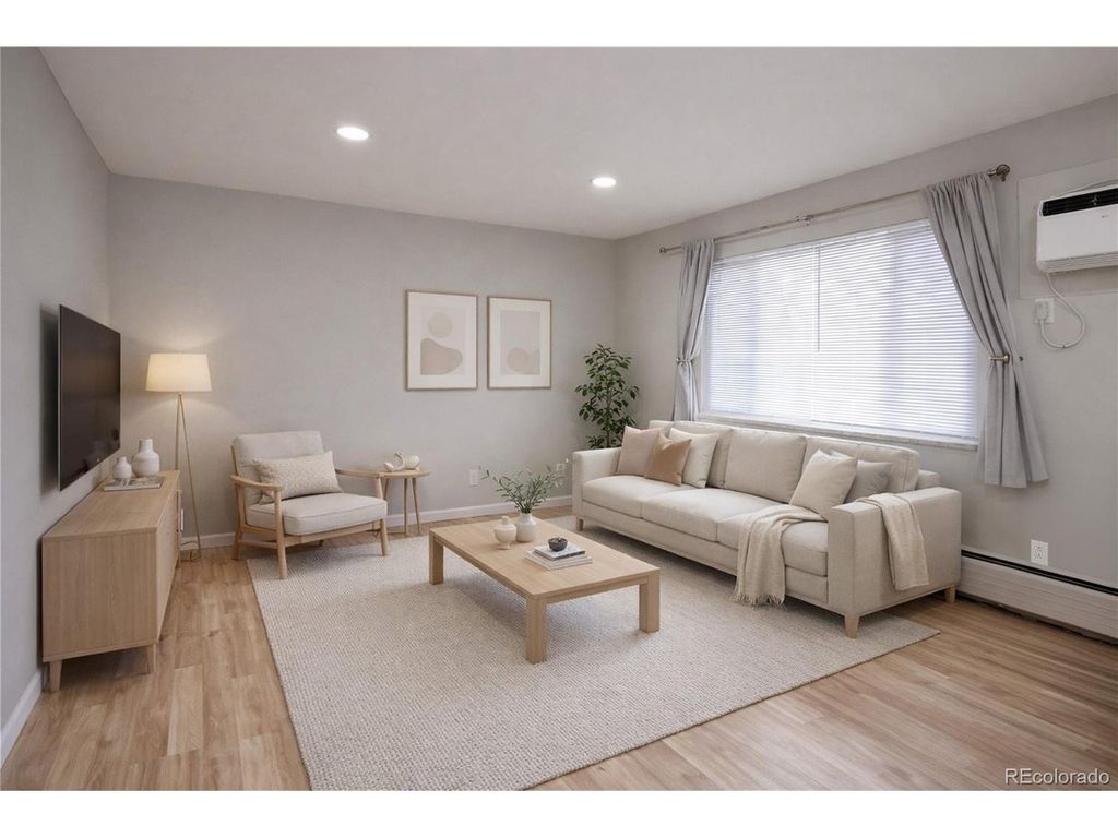 7050 W Cedar Ave 212, Lakewood, CO 80226