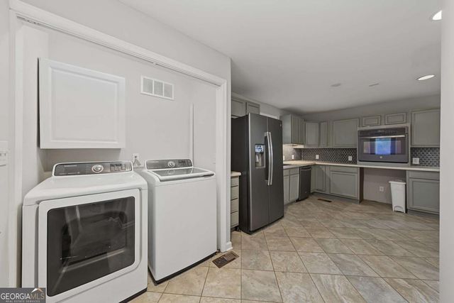 2327 Ben Hill Road, Atlanta, GA 30344