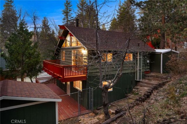 32143 West Drive, Running Springs, CA 92382