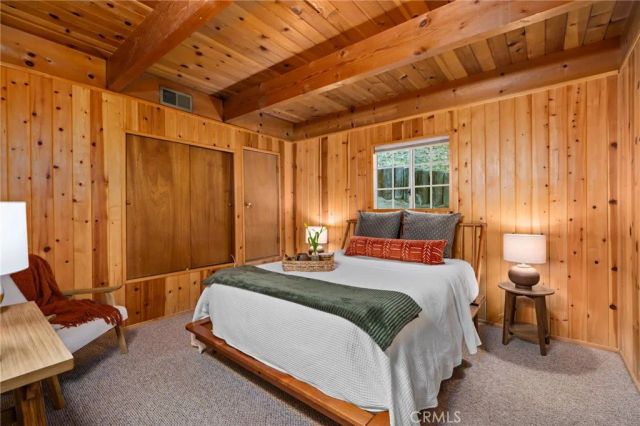 32143 West Drive, Running Springs, CA 92382