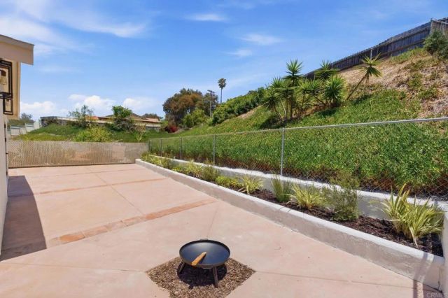 2904 E Barnwell Street, Oceanside, CA 92054