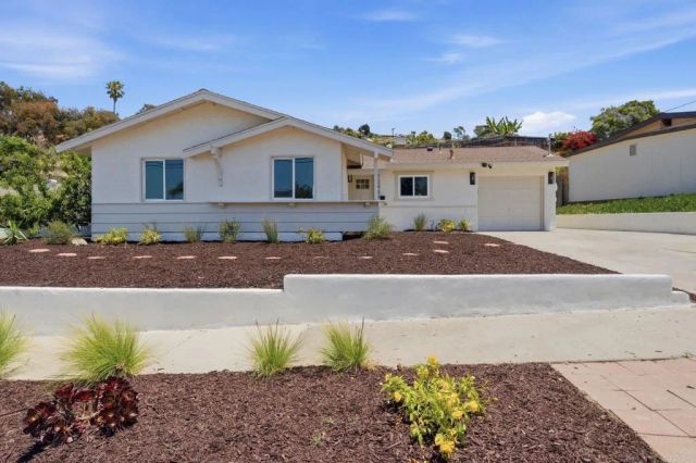2904 E Barnwell Street, Oceanside, CA 92054