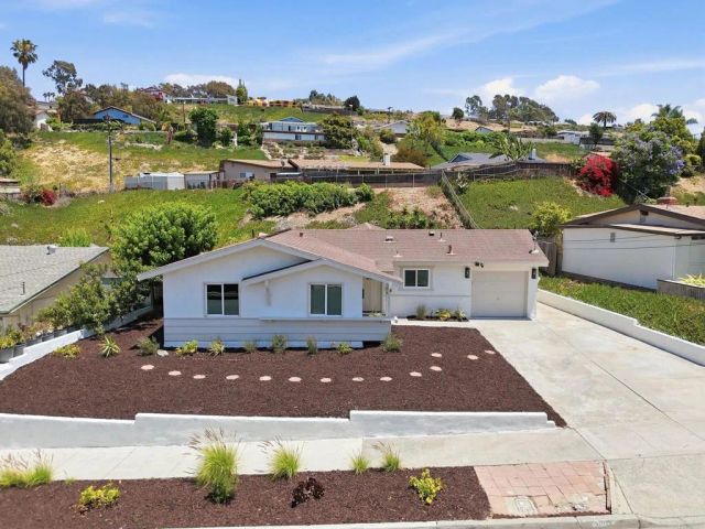 2904 E Barnwell Street, Oceanside, CA 92054