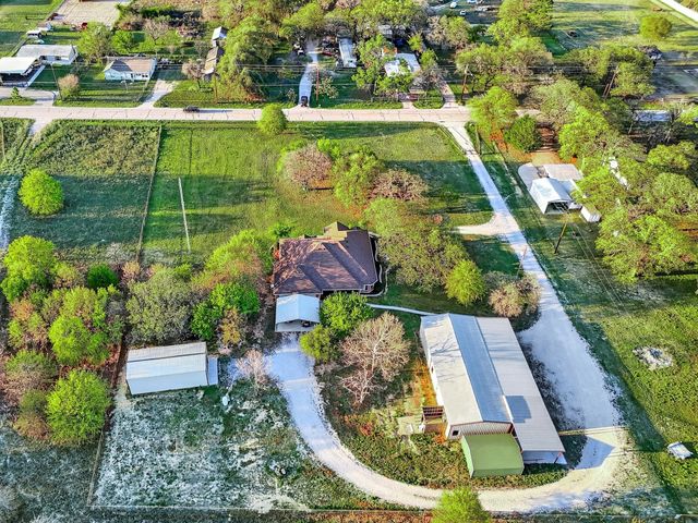 7835 Portwood Road, Azle, TX 76020