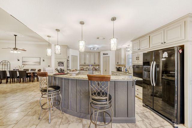 7835 Portwood Road, Azle, TX 76020