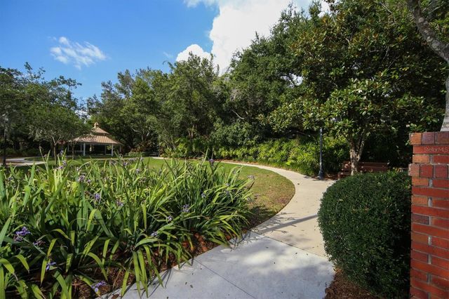 1676 OAK STREET, Sarasota, FL 34236