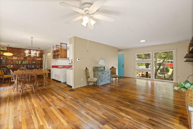 116 Vanwinkle Grove, Berea, KY 40403