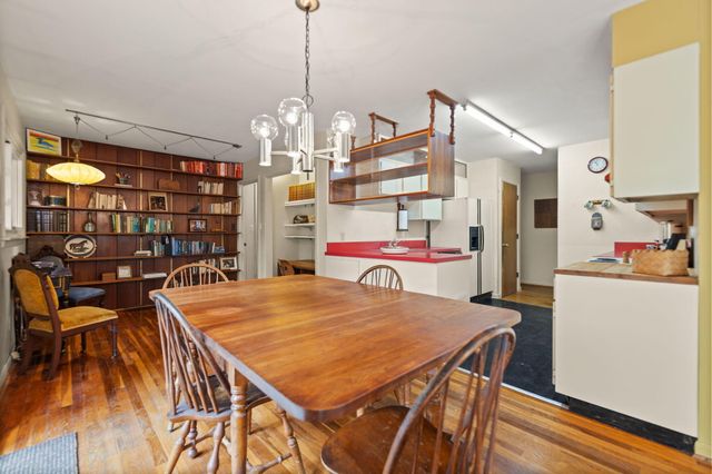 116 Vanwinkle Grove, Berea, KY 40403