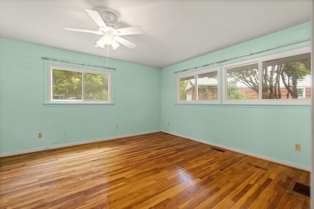 116 Vanwinkle Grove, Berea, KY 40403